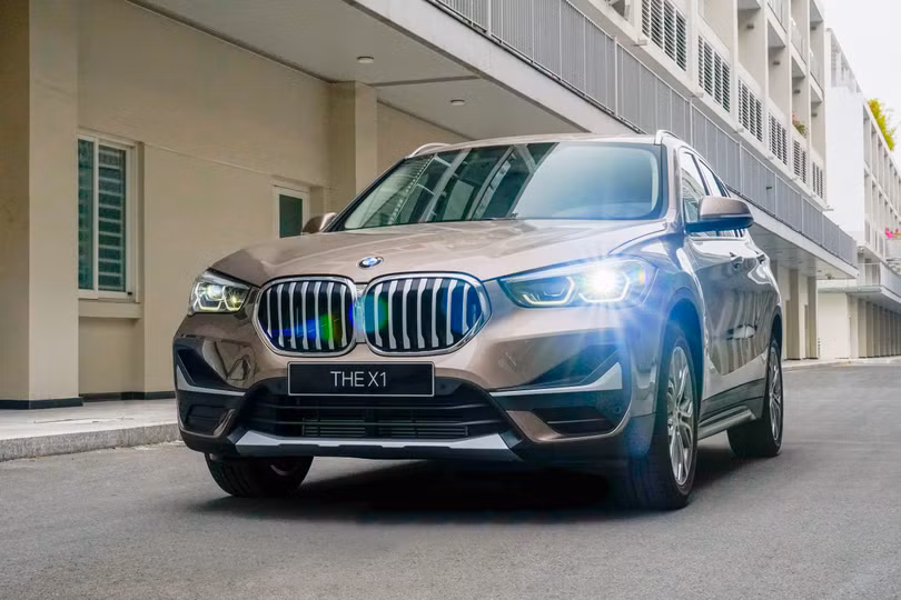 Top 5 mẫu SUV hạng sang tầm giá dưới 2 tỷ đồng tại Việt Nam