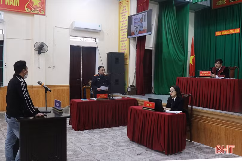 Nỗi đắng chát sau lần trót dại...