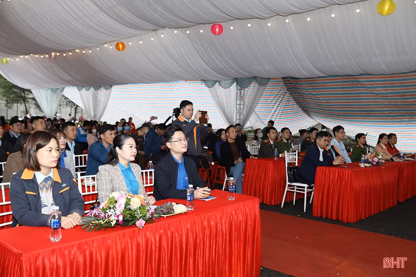 Cao điểm tuyên truyền về mua bán, sử dụng pháo cho người dân