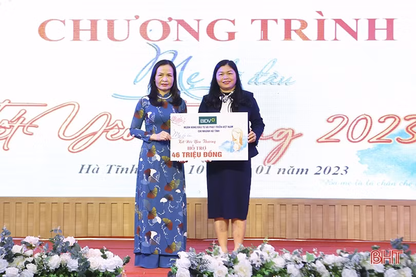 Lan tỏa chương trình “Mẹ đỡ đầu” ở Hà Tĩnh