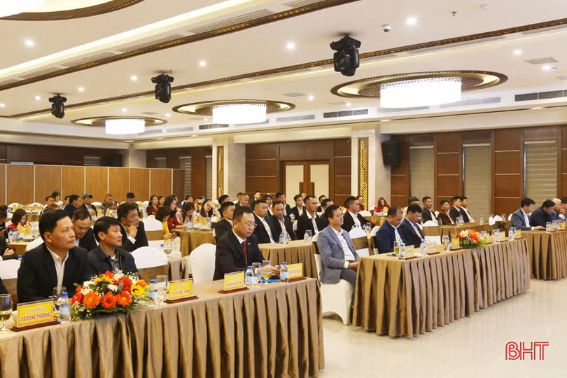 Xăng dầu Giang Nam nộp ngân sách tăng 48%, hỗ trợ trên 15 tỷ đồng cho an sinh xã hội