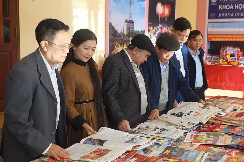 Hà Tĩnh khai mạc Hội báo Xuân Quý Mão 2023