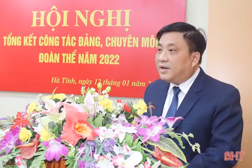 Tiếp tục thực hiện tốt công tác tham mưu cho Đoàn ĐBQH tỉnh và HĐND tỉnh