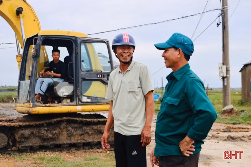 Cánh đồng lớn, sản xuất lớn ở Hà Tĩnh