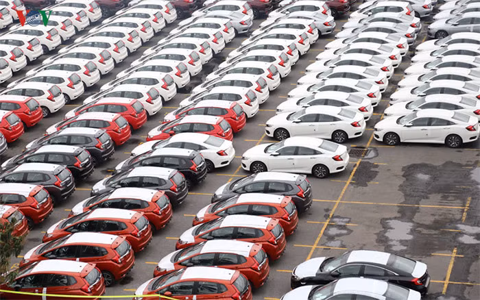 Xe nhập khẩu tháng 3 tăng đột biến, hứa hẹn có đợt giảm giá sâu ảnh 1 Xe nhập khẩu tháng 3 tăng đột biến, hứa hẹn có đợt giảm giá sâu