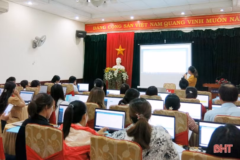 Viettel Hà Tĩnh - đối tác quan trọng trong xây dựng hồ sơ sức khỏe điện tử