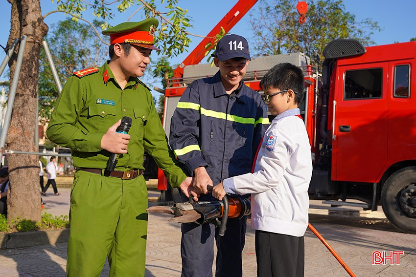 bqbht_br_thuc-hanh-may-cua.jpg