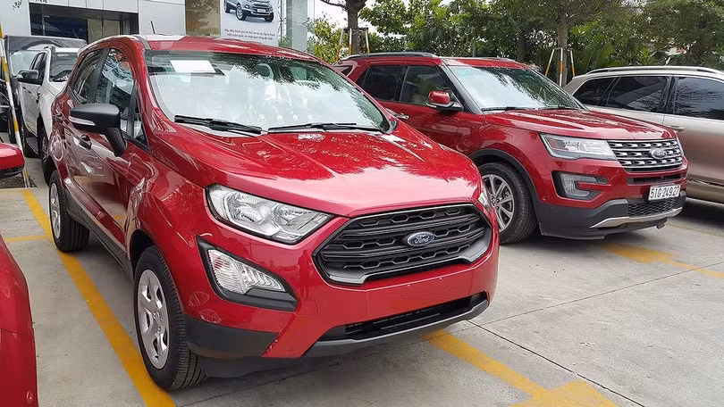 ford ecosport ambiente 545 trieu dong suv gia re tai viet nam