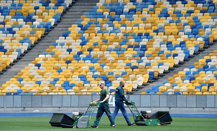 Sân Olimpiyskiy sẵn sàng cho trận chung kết Champions League