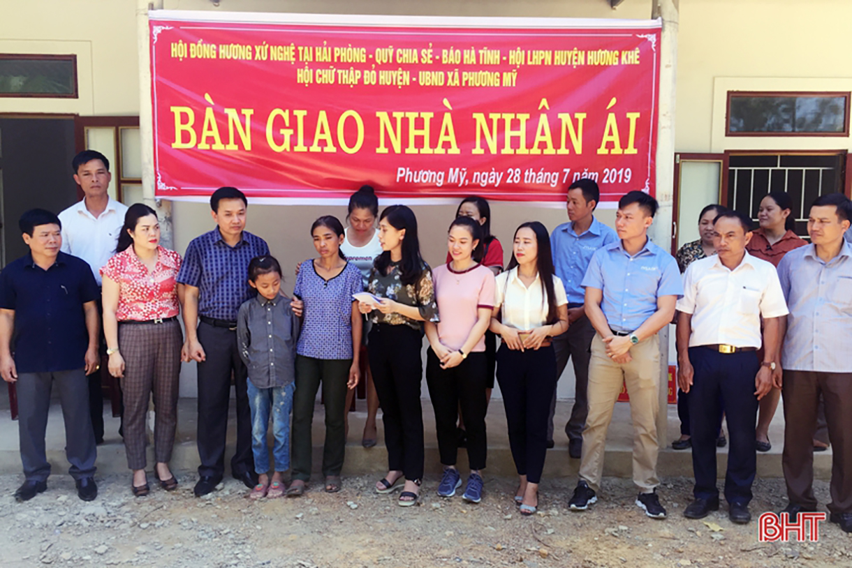 Hà Tĩnh điện tử với hành trình nhanh - đúng - trúng hấp dẫn và nhân văn!