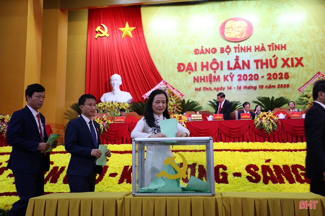 Công bố kết quả bầu Ban Thường vụ, Bí thư Tỉnh ủy và các Phó Bí thư Tỉnh ủy Hà Tĩnh