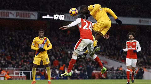 thang nhe crystal palace arsenal vao top 3