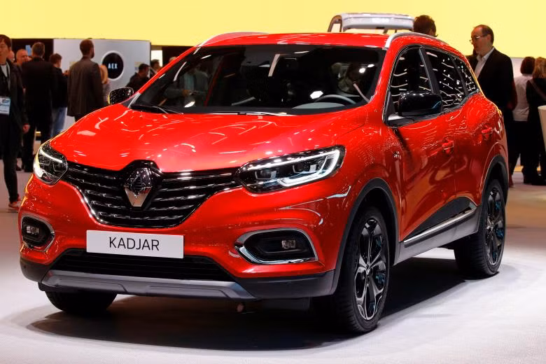 VinFast trông ra sao bên các hãng xe lớn tại Paris Motor Show