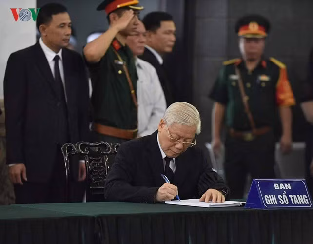 Cử hành trọng thể Lễ viếng nguyên Tổng Bí thư Đỗ Mười