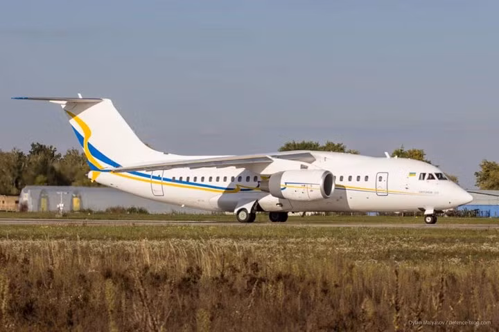 Những chiếc máy bay của “Người khổng lồ Antonov” chờ được hồi sinh
