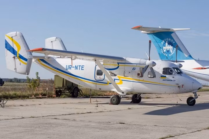 Những chiếc máy bay của “Người khổng lồ Antonov” chờ được hồi sinh