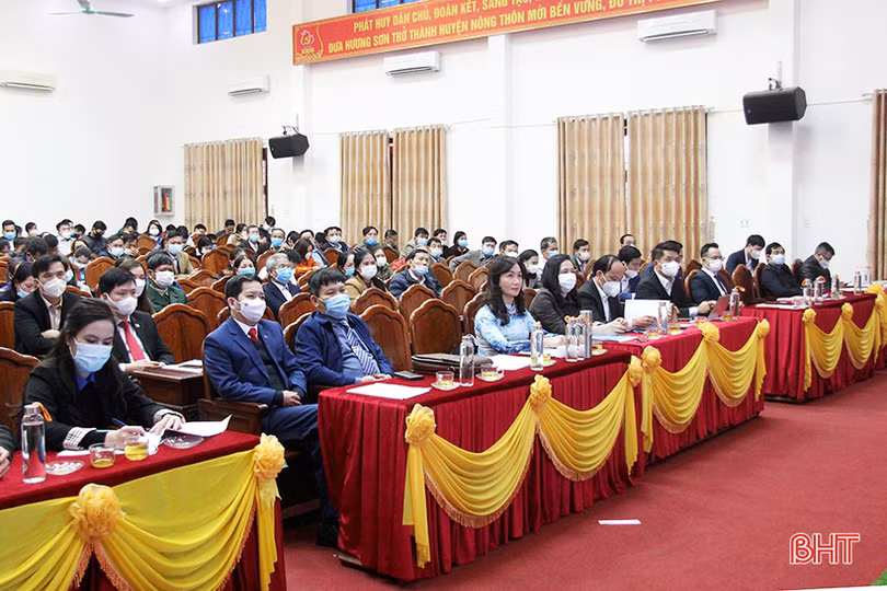 Tiếp tục thúc đẩy các phong trào thi đua yêu nước ở Hương Sơn