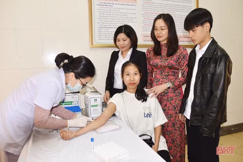 Hỗ trợ khám sức khỏe miễn phí cho 150 trường hợp ở Lộc Hà