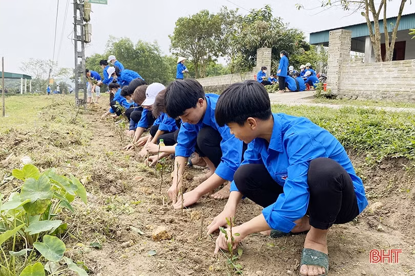 Khơi dậy sức trẻ chung tay xây dựng nông thôn mới ở Hà Tĩnh
