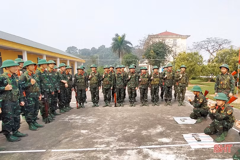 Gần gũi, thân tình giúp tân binh Hà Tĩnh yên tâm rèn luyện