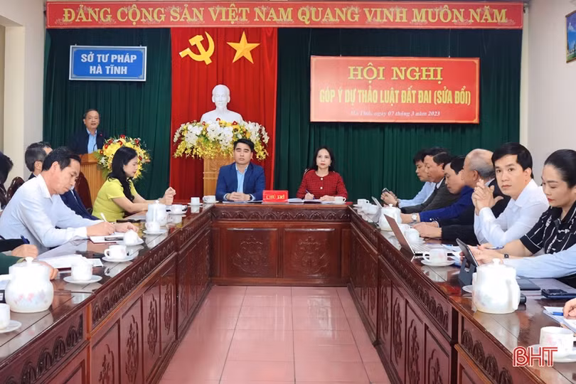Tiếp tục tuyên truyền, đóng góp trí tuệ vào Dự thảo Luật Đất đai (sửa đổi)