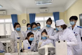 Sẽ có 2 kỳ kiểm tra năng lực hành nghề với 4 chức danh bác sĩ năm 2027