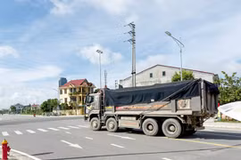 Đường Lê Duẩn mới hoàn thành đã lo xe tải trọng lớn lưu thông
