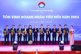 Hà Tĩnh tổ chức gặp mặt, tôn vinh doanh nghiệp, doanh nhân tiêu biểu năm 2026