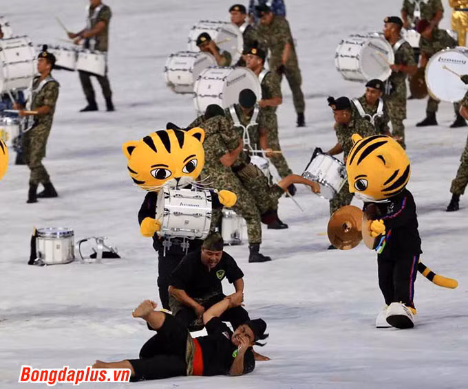 le khai mac sea games 29 da tiec anh sang am thanh