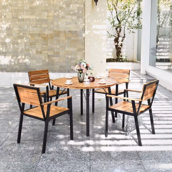 Thỏa sức sáng tạo với những chiếc bàn ăn nhỏ đầy phong cách