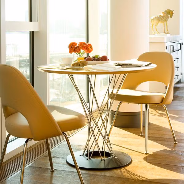 Thỏa sức sáng tạo với những chiếc bàn ăn nhỏ đầy phong cách