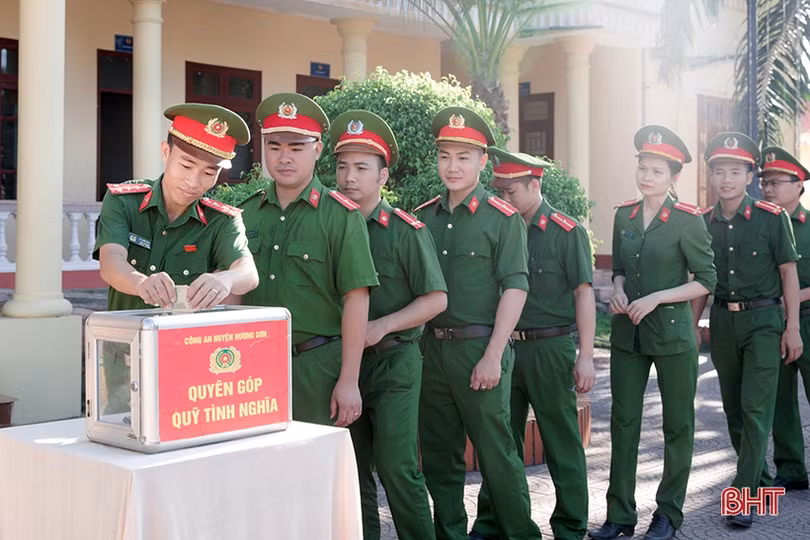 Hơn 300 suất cháo được trao tận tay bệnh nhân nghèo ở Hương Sơn