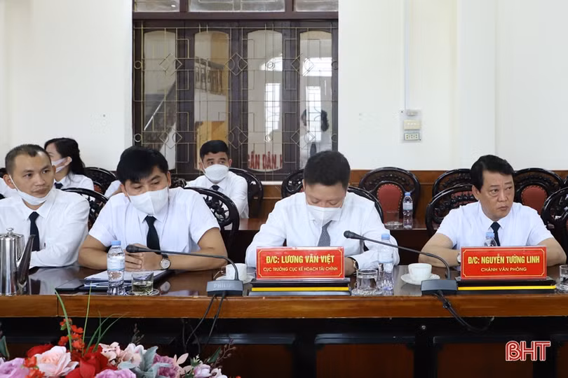 TAND hai cấp Hà Tĩnh tích cực giải quyết các vụ việc, triển khai thực hiện phiên tòa trực tuyến