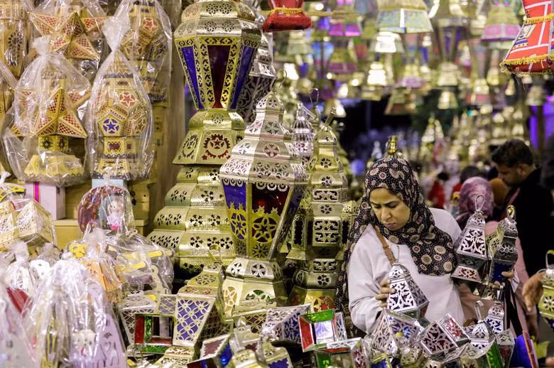 Người Hồi giáo trên khắp thế giới mừng tháng Ramadan