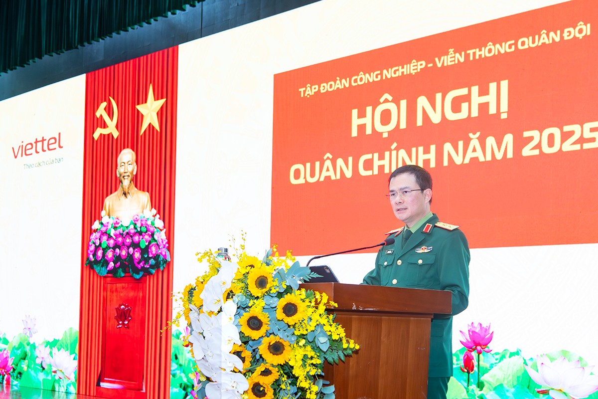 anh-1-chu-tich-kiem-tgd-tap-doan-viettel-tao-duc-thang-nhan-manh-chien-luoc-tro-thanh-tap-doan-toan-cau-den-nam-2030.jpg