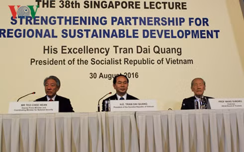 chu tich nuoc du va phat bieu tai singapore lecture 38