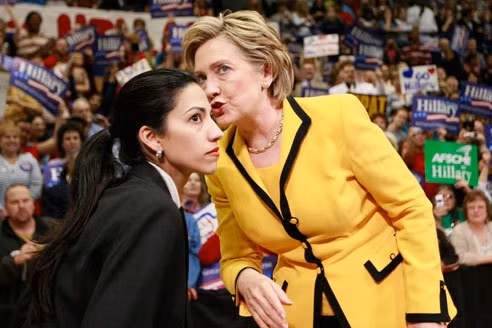 chan dung nu tro ly biet danh con gai thu hai cua ba hillary clinton