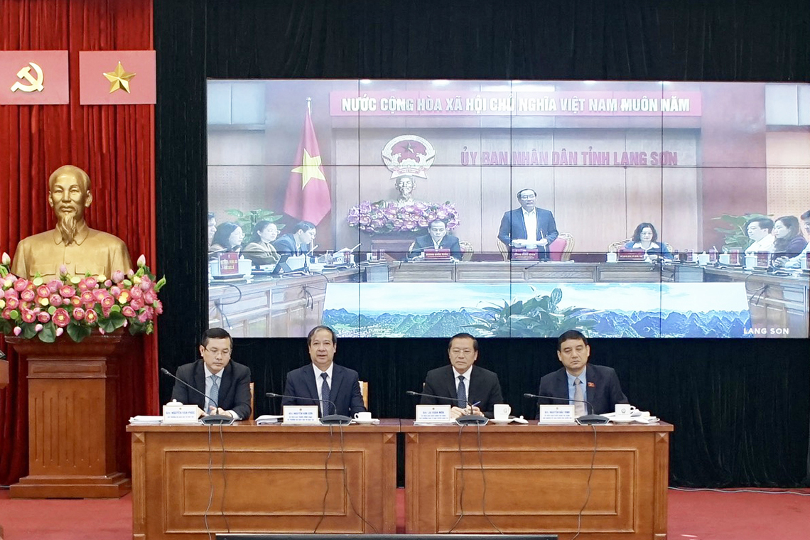 Xây dựng nền giáo dục hiện đại, phát triển toàn diện con người Việt Nam