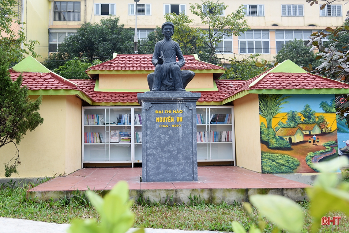 Học văn hóa, lịch sử từ thư viện công viên “Hà Tĩnh quê mình