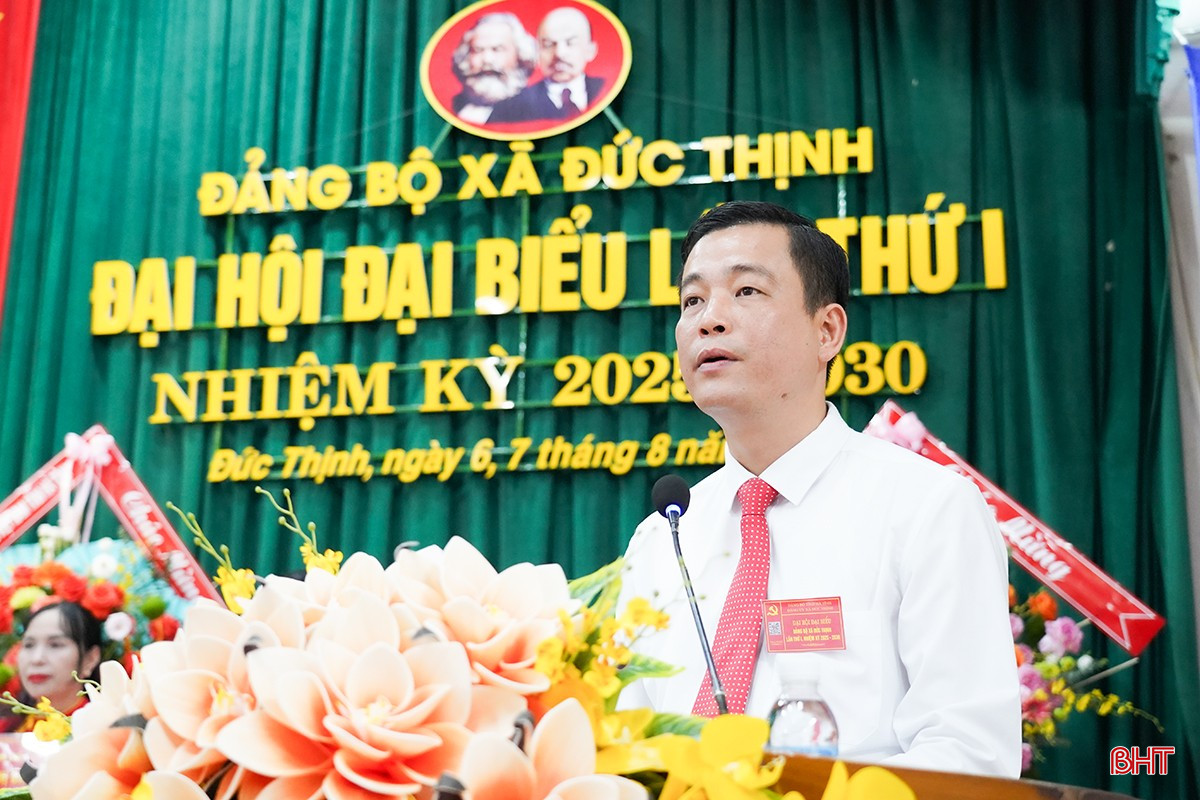 Đồng chí Nguyễn Thành Đồng - Bí thư Đảng ủy, Chủ tịch HĐND xã khai mạc đại hội.