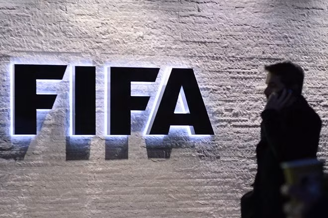 ba cuu quan chuc cua fifa bi cao buoc bien thu 80 trieu usd