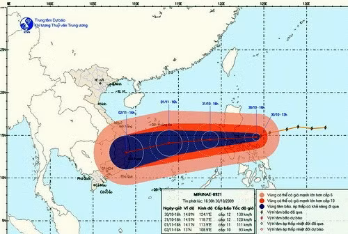 Theo dự báo của Trung tâm dự báo khí tượng thủy văn TƯ, sáng nay, (31-10), bão sẽ đi vào khu vực phía đông biển Đông - Ảnh: Trung tâm dự báo khí tượng thủy văn TƯ phát lúc 19g30 ngày 30-10