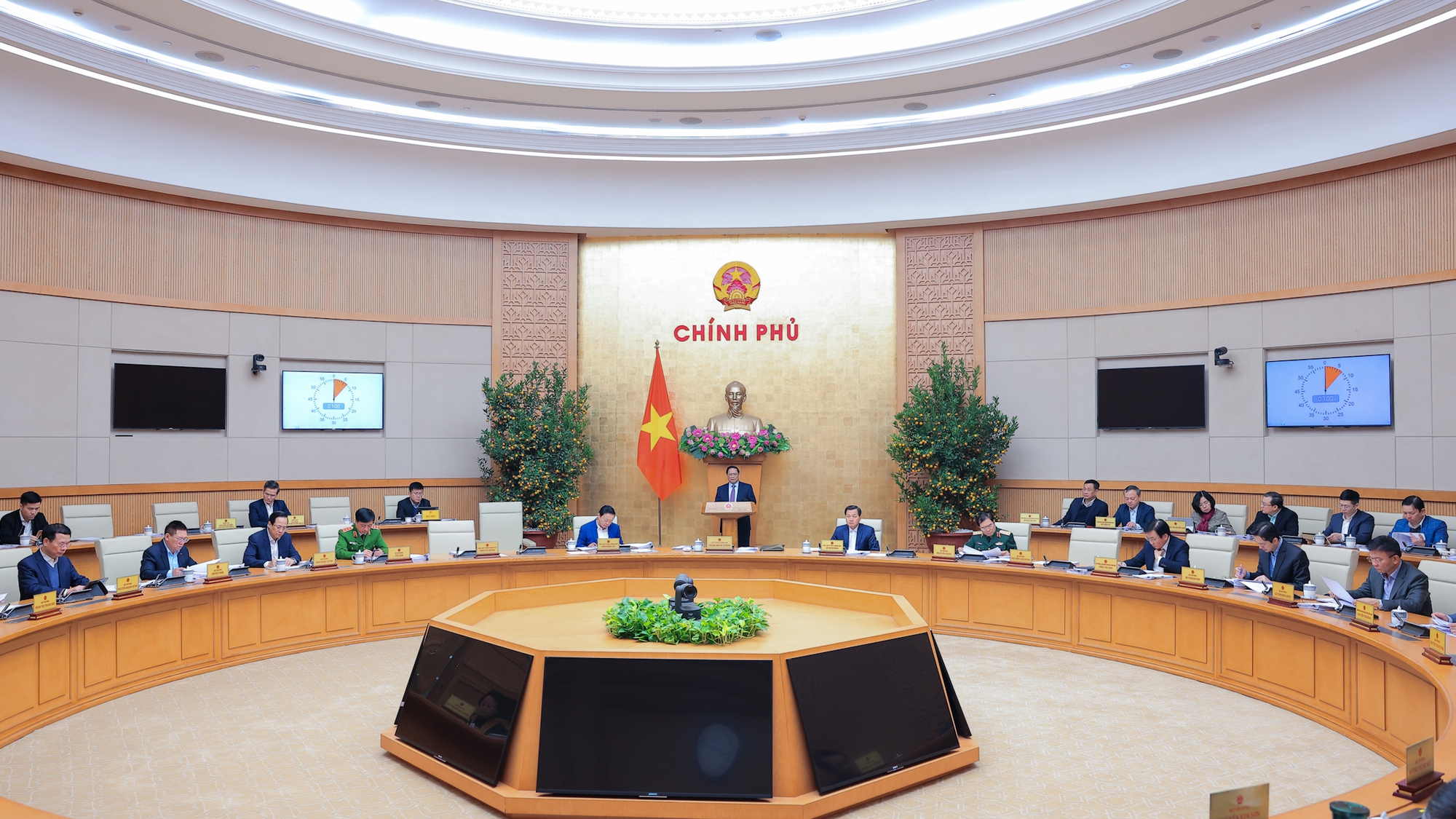 Thủ tướng chủ trì phiên họp Chính phủ chuyên đề xây dựng pháp luật tháng 2