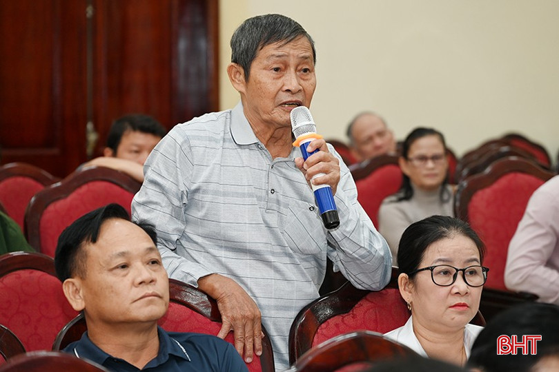 Cử tri Lê Hoài Lựu (xã Phú Phong): Cần rà soát, xem xét lại chủ trương giao đất, giao rừng và có các giải pháp bảo vệ, phát triển rừng phù hợp.