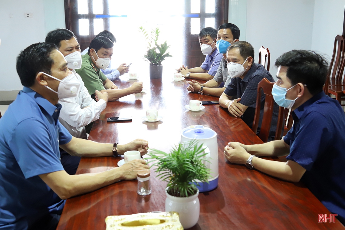 Chủ tịch UBND tỉnh: Bà con giáo dân TP Hà Tĩnh đã chung tay phòng, chống dịch bệnh Covid-19 