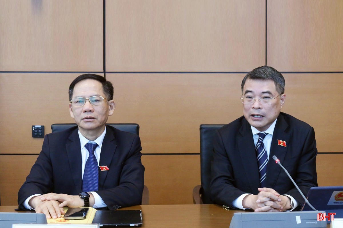 3leminhhung.jpg