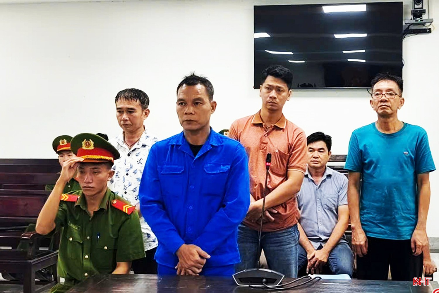 bqbht_br_cac-bi-cao.jpg
