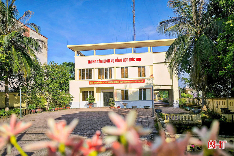 Đức Thọ là một trong số ít địa phương có trụ sở riêng cho trung tâm DVTH xã.