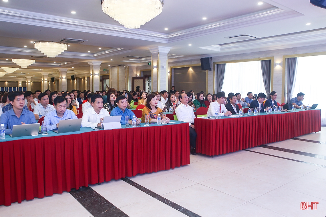 Hà Tĩnh tuyên dương 173 giáo viên trung học cơ sở dạy giỏi