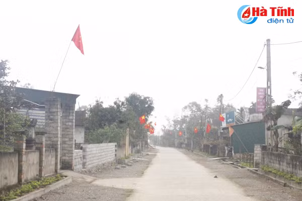 Về ăn Tết, người dân các xã NTM ngỡ ngàng trước đổi thay của quê hương ảnh 6 ve an tet nguoi dan cac xa ntm ngo ngang truoc doi thay cua que huong